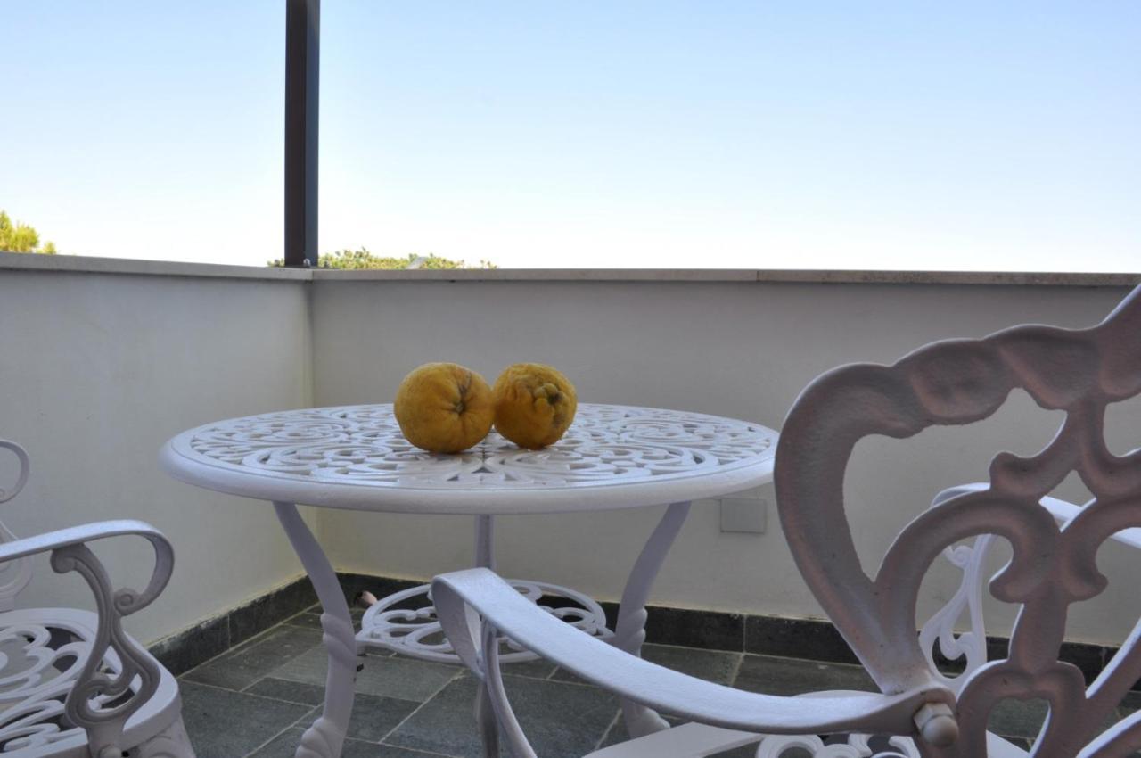 Calise Guest House Procida Exteriör bild